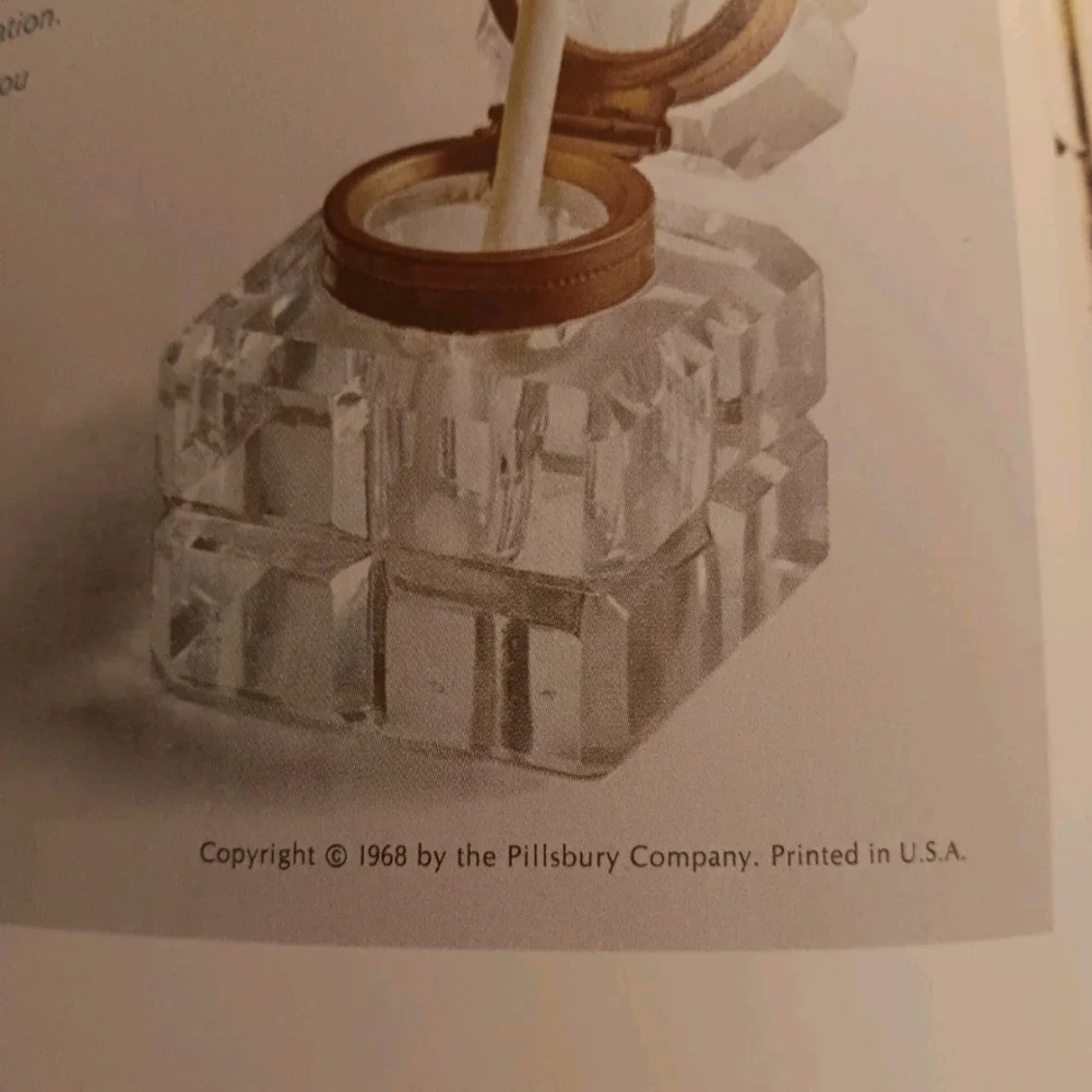 Vintage Pillsbury’s Bake-Off Breads Cookbook, published in 1968 by the Pillsbury